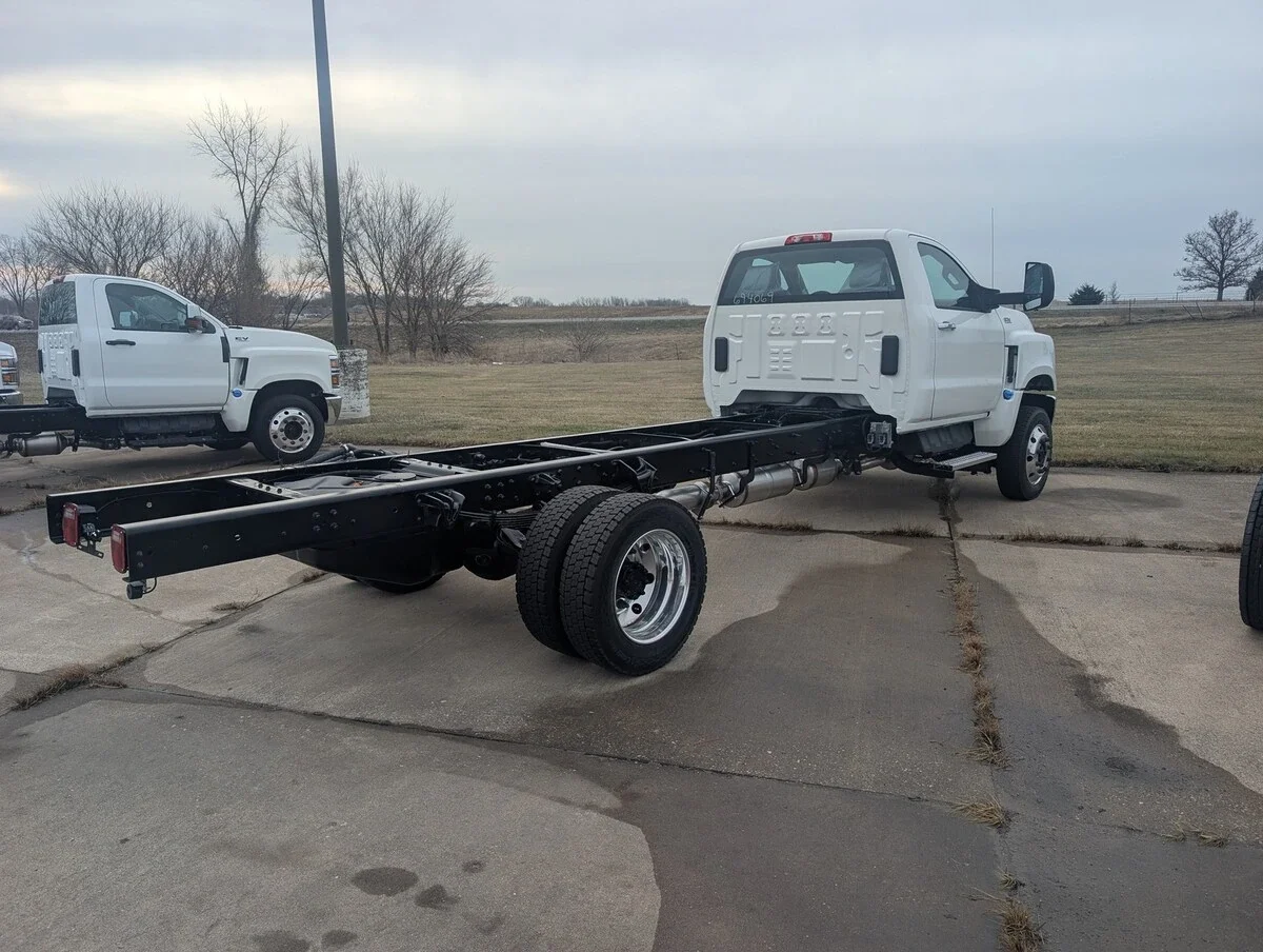 2024 International CV - image 3