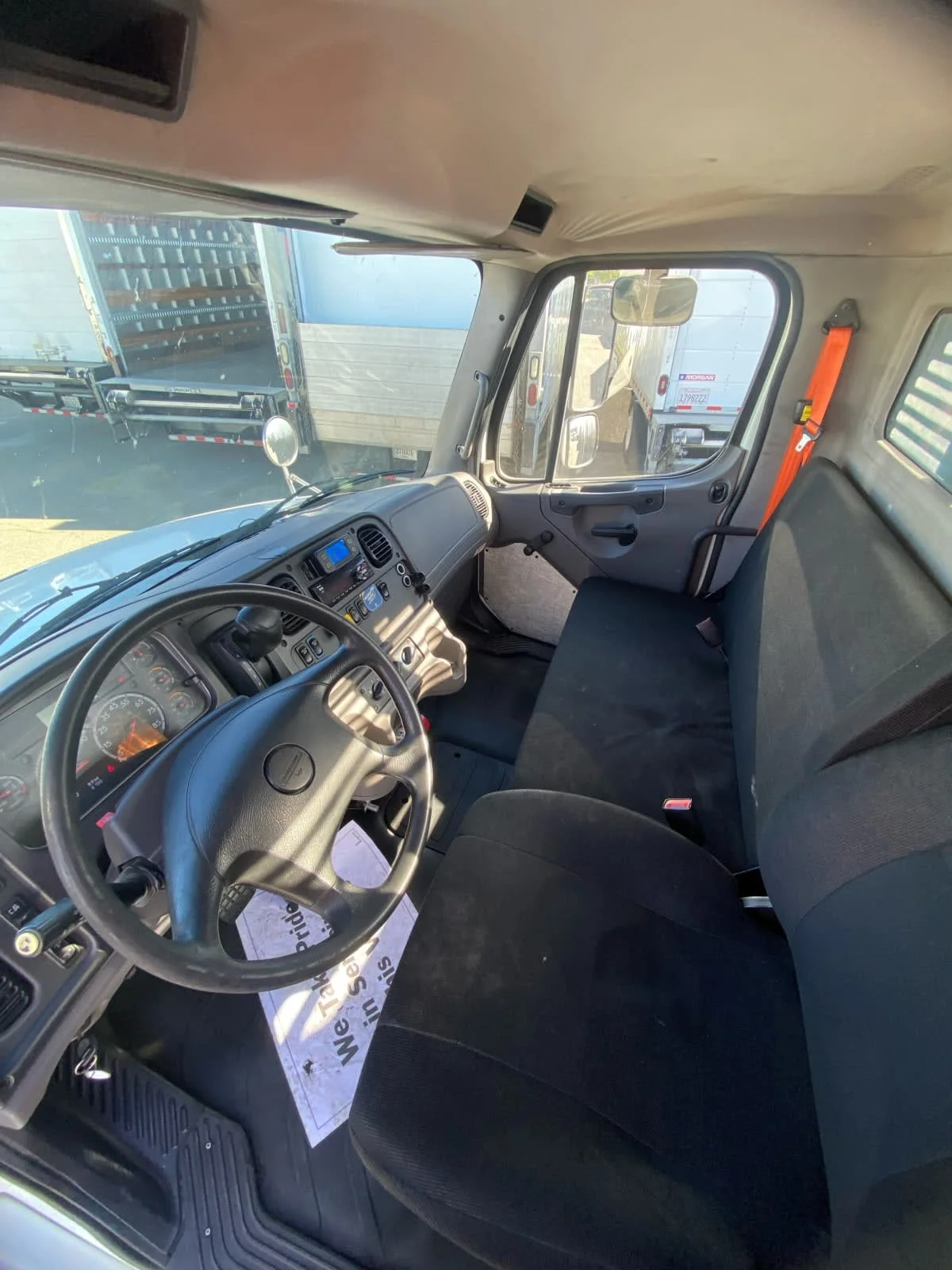 2019 Freightliner M2 106 in West Sacramento, CA — photo 7