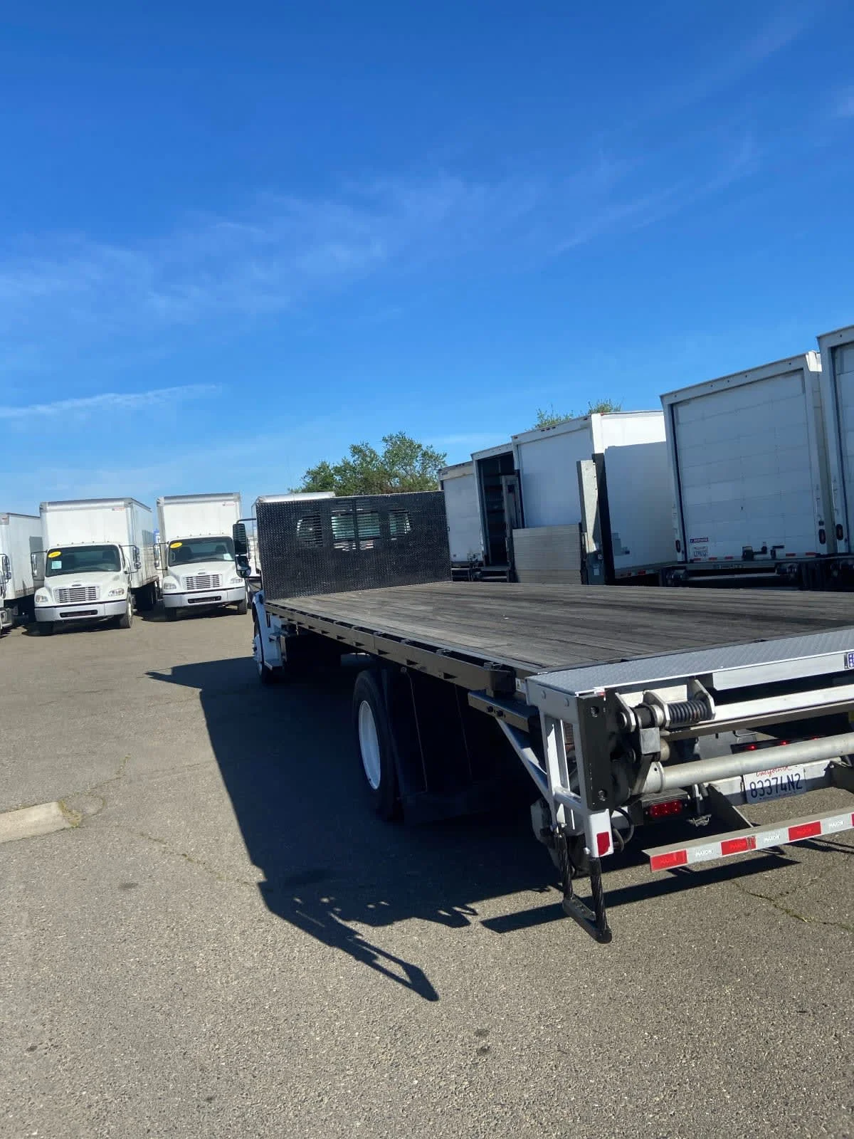 2019 Freightliner M2 106 in West Sacramento, CA — photo 6