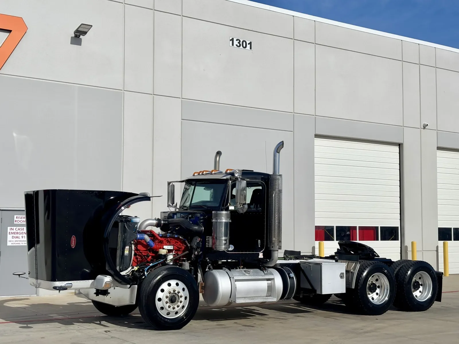 2018 Peterbilt 389 in Hutchins, TX — photo 10