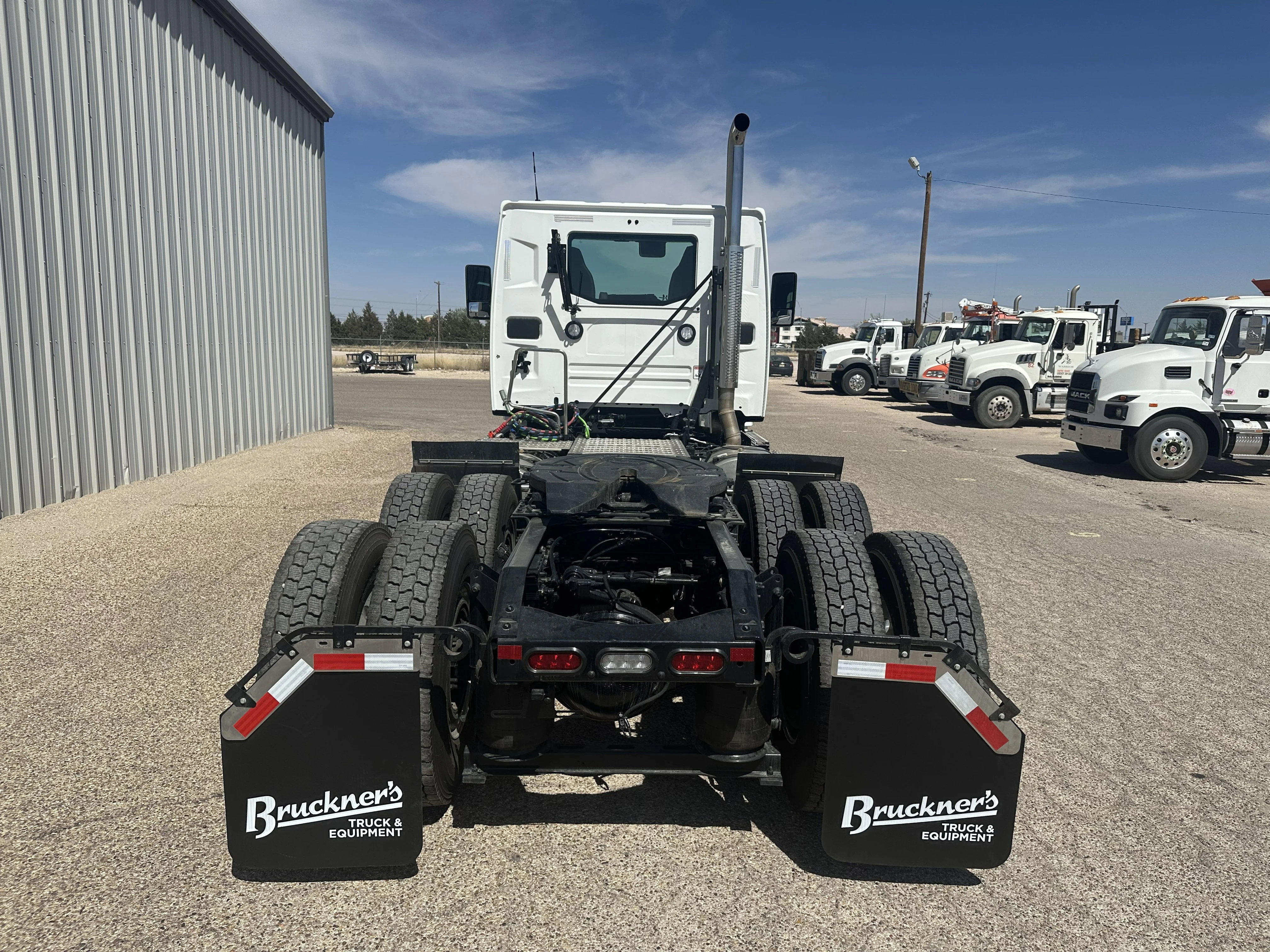 2027 Mack Anthem in Hobbs, NM — photo 5