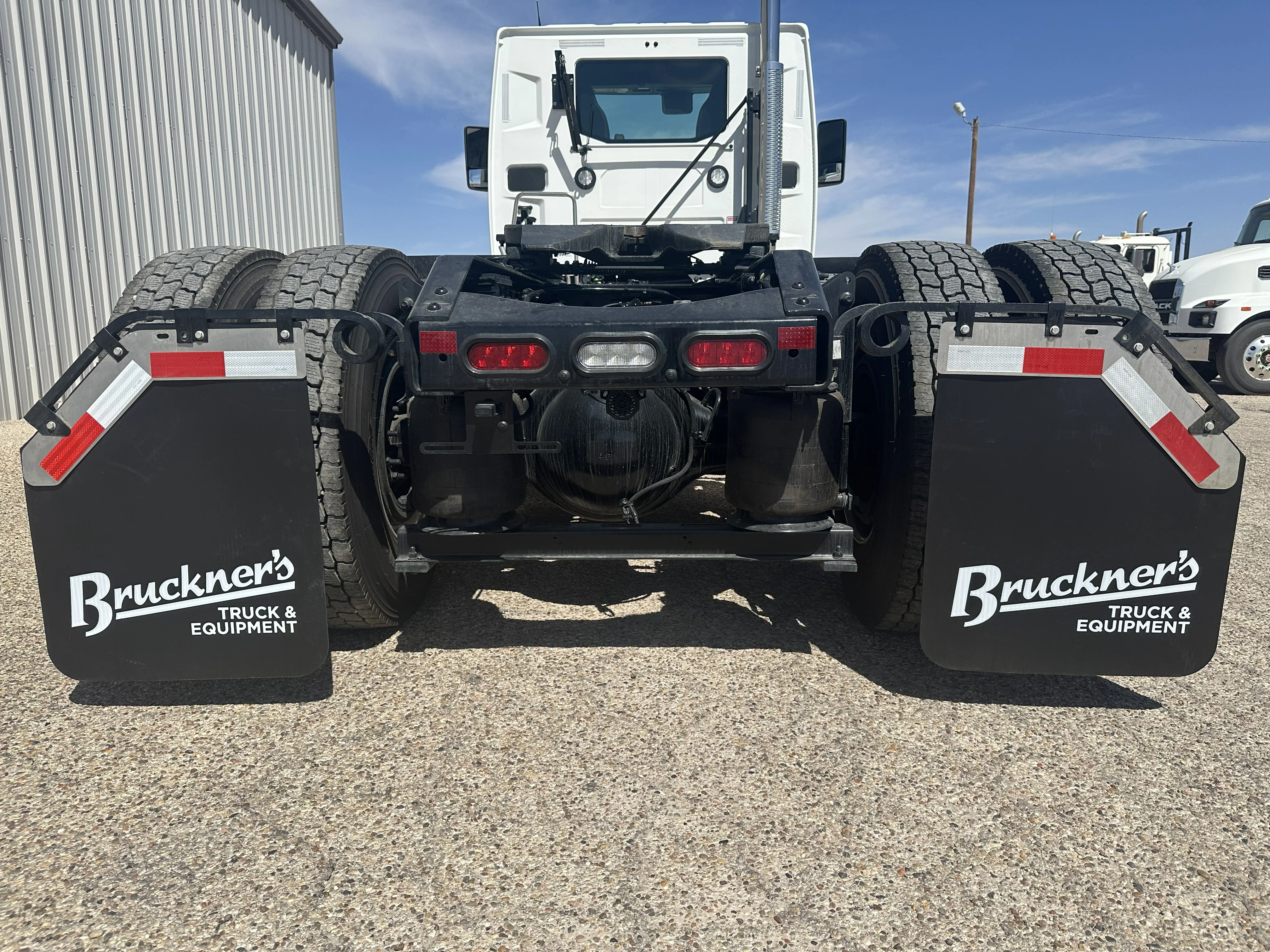 2027 Mack Anthem in Hobbs, NM — photo 7