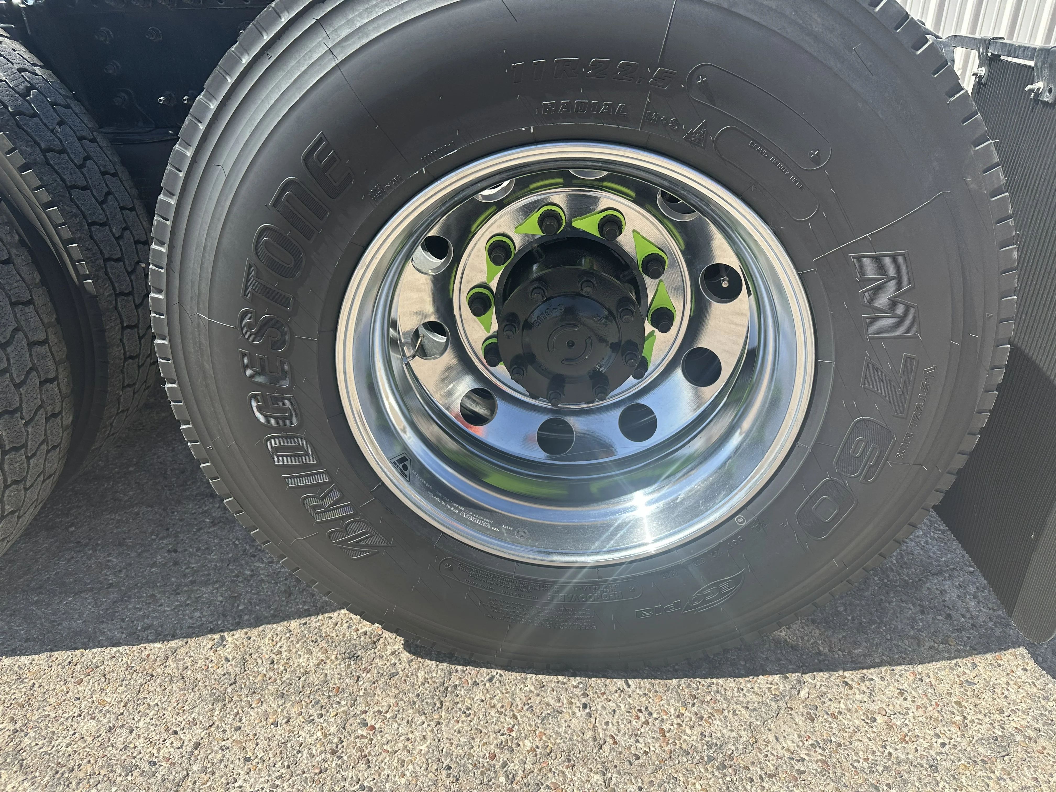 2027 Mack Anthem in Hobbs, NM — photo 17