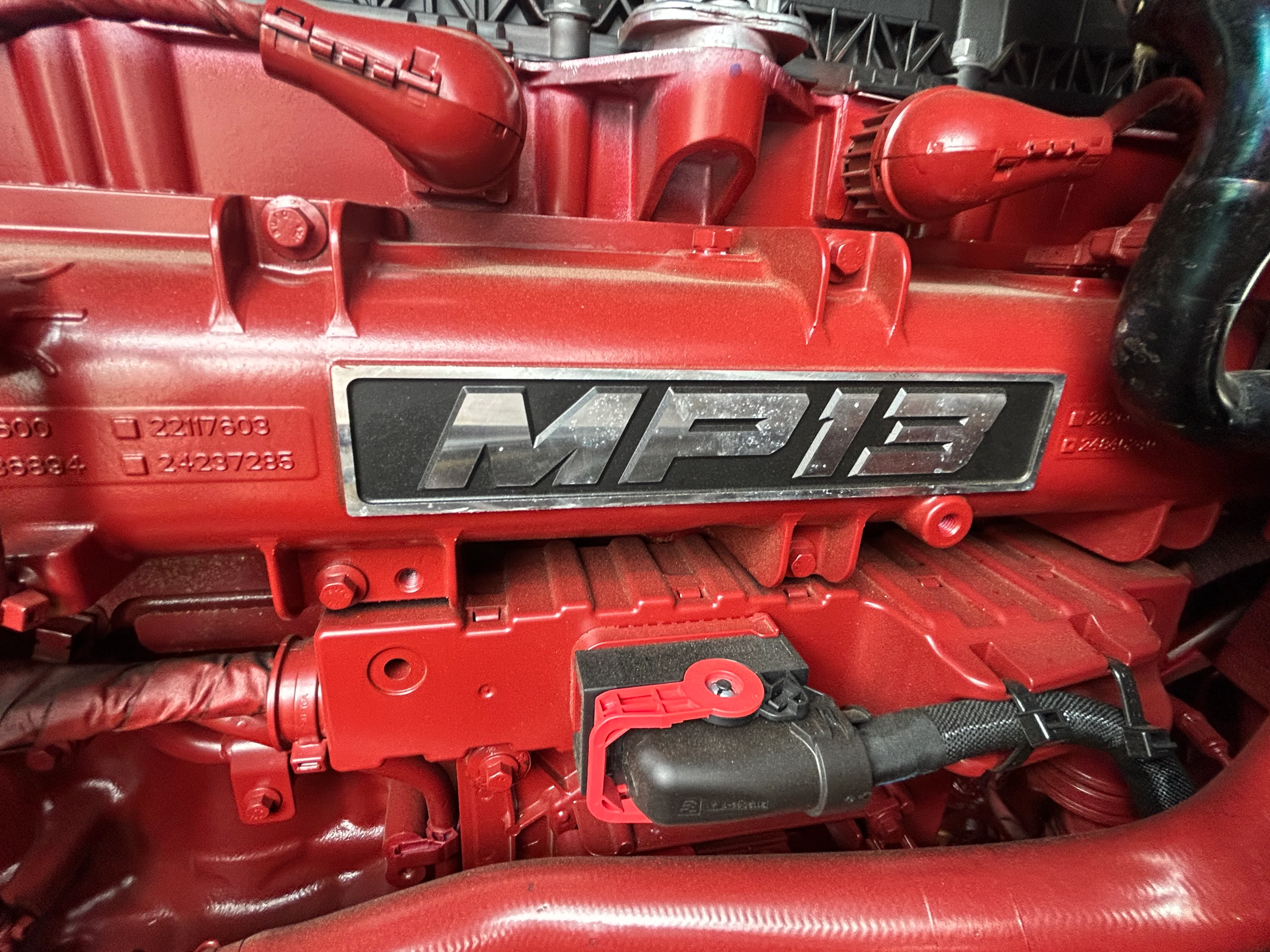 2027 Mack Anthem in Hobbs, NM — photo 12