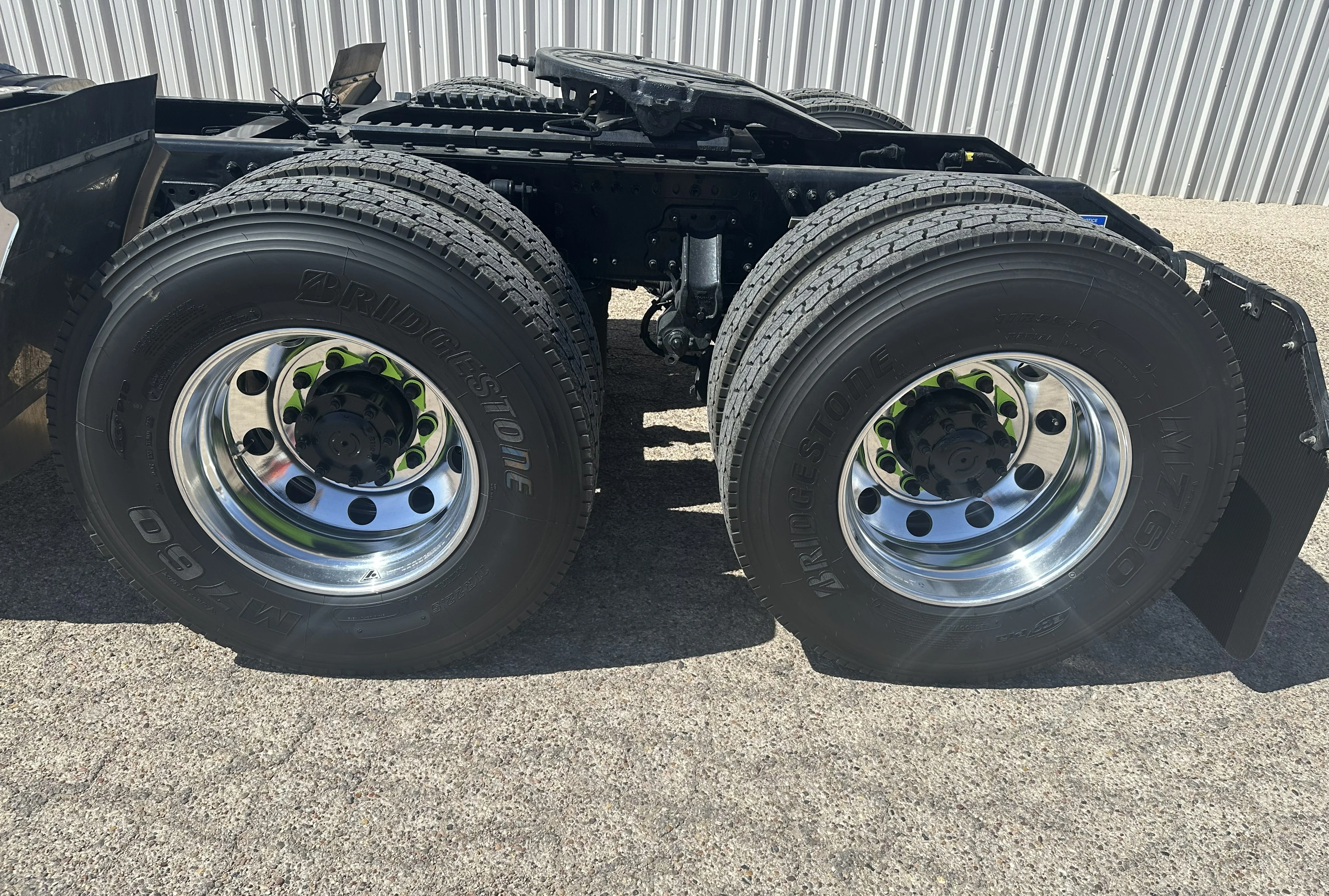 2027 Mack Anthem in Hobbs, NM — photo 18
