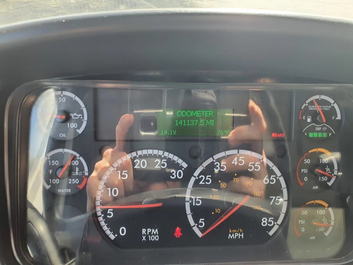 2018 Freightliner M2 106 in Springfield, MA — photo 11