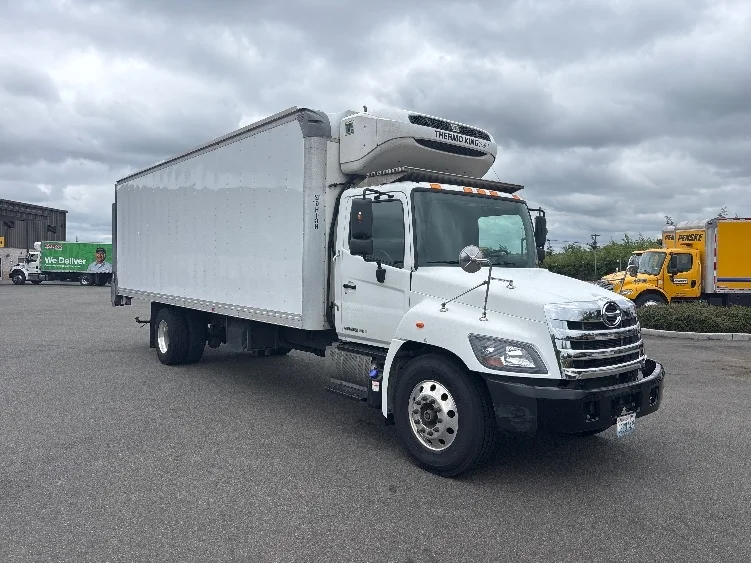 2019 Hino 338