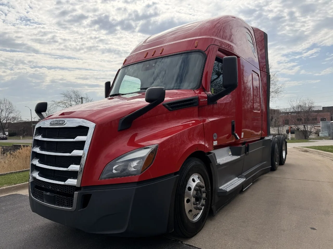 2023 Freightliner Cascadia - image 4