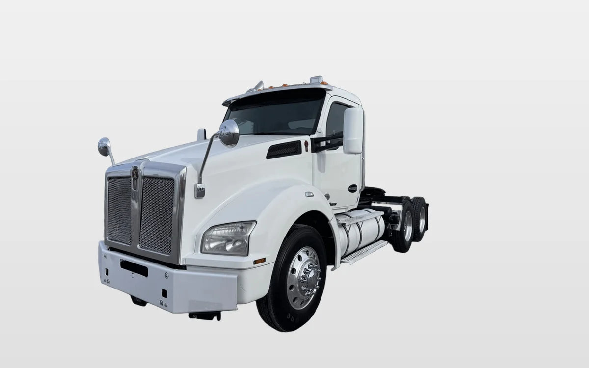 2018 Kenworth T880 - image 1