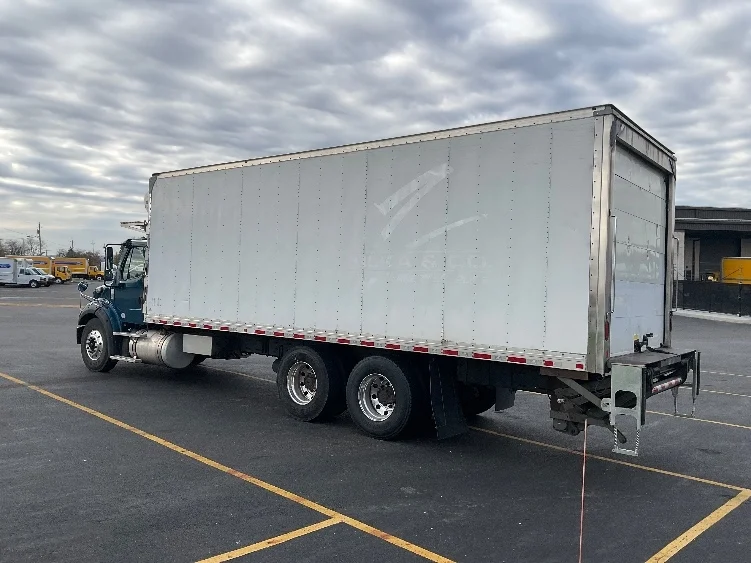 2019 Freightliner M2 112 - image 6