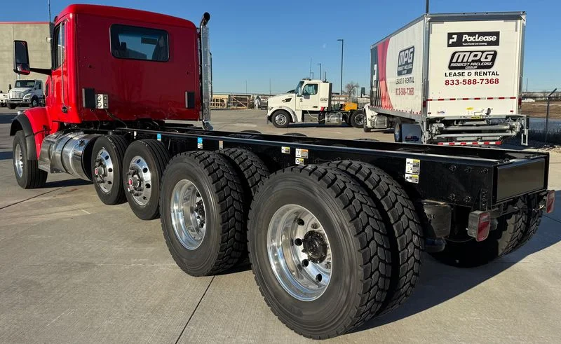 2025 Peterbilt 567 - image 7