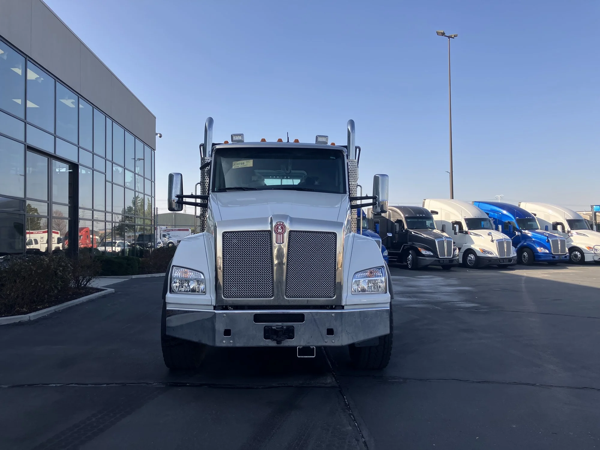 2026 Kenworth T880 in Salt Lake, UT — photo 2
