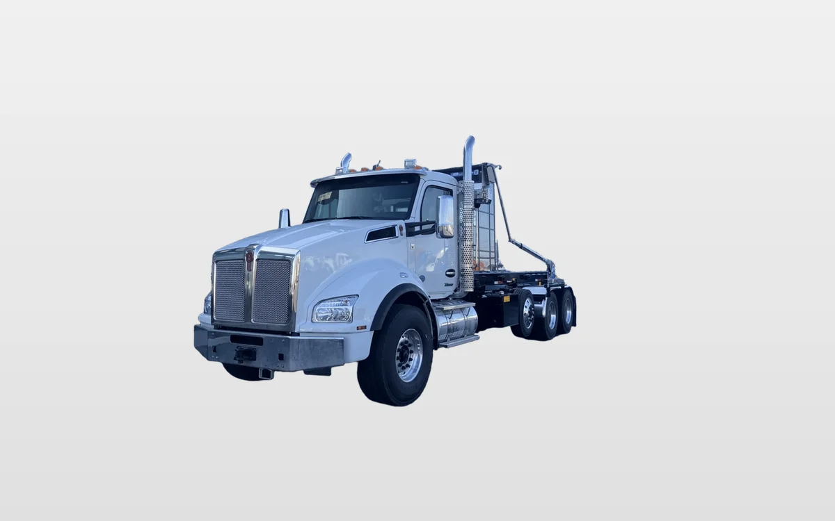 2026 Kenworth T880 - image 1
