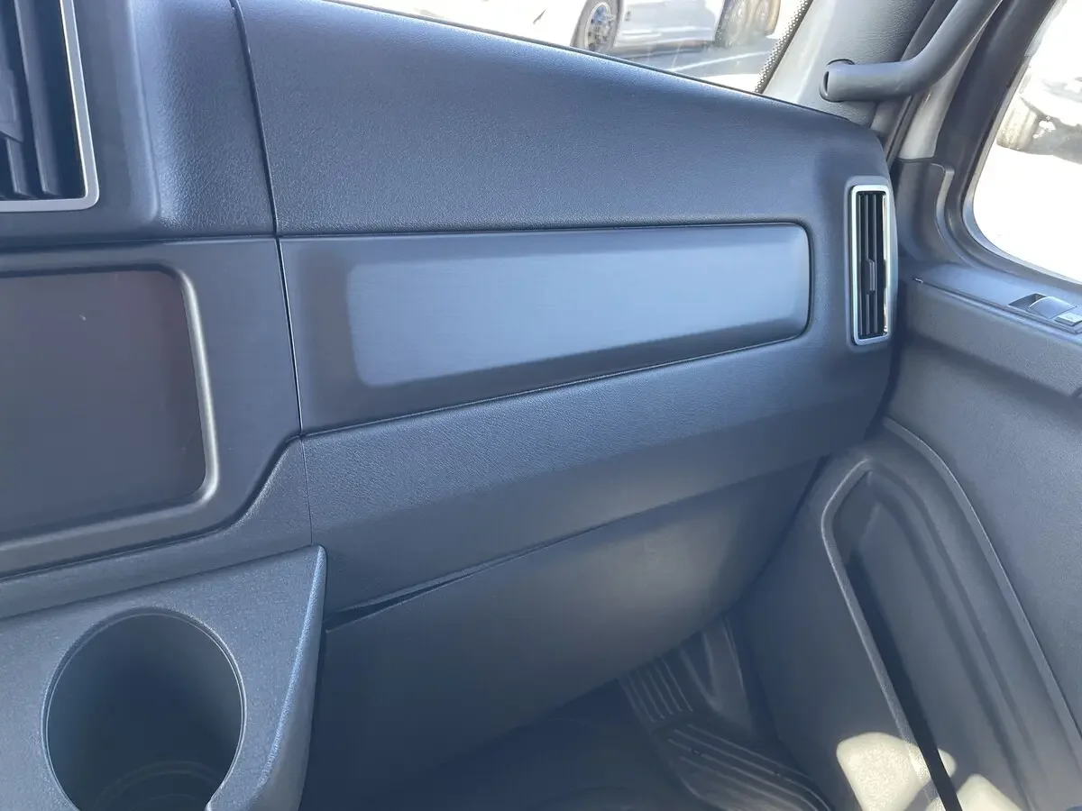 2026 Freightliner M2 106 - image 30