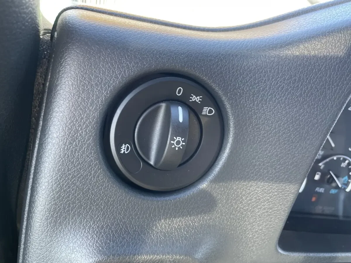 2026 Freightliner M2 106 - image 32