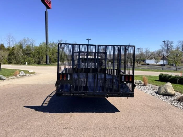 2026 Isuzu NPR - image 7