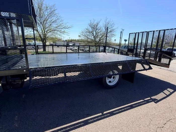 2026 Isuzu NPR - image 11