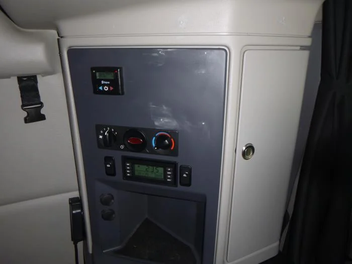 2021 Peterbilt 579 - image 16