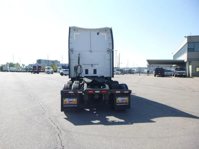 2021 Peterbilt 579 in Denver, CO — photo 7