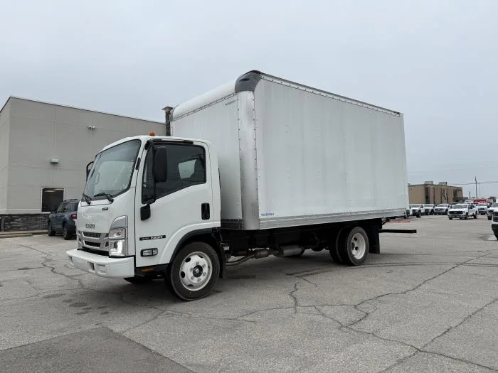2025 Isuzu NQR in Dallas, TX — photo 3