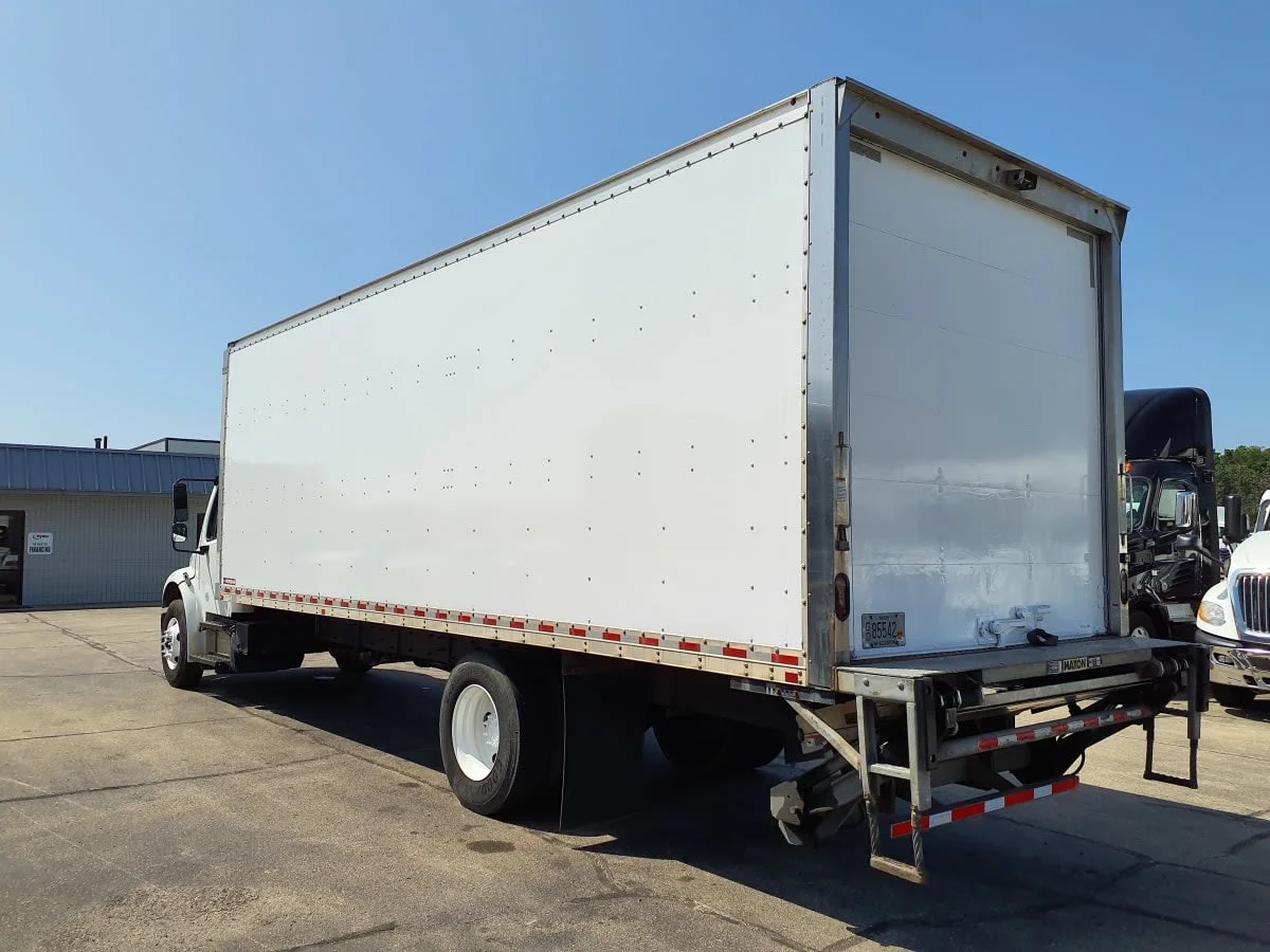 2021 Freightliner M2 106 in Oak Creek, WI — photo 6