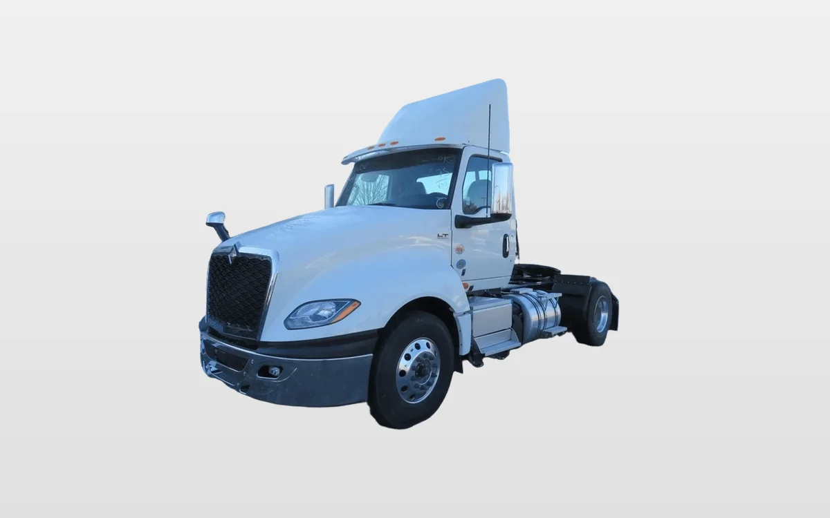 2025 International LT - image 1