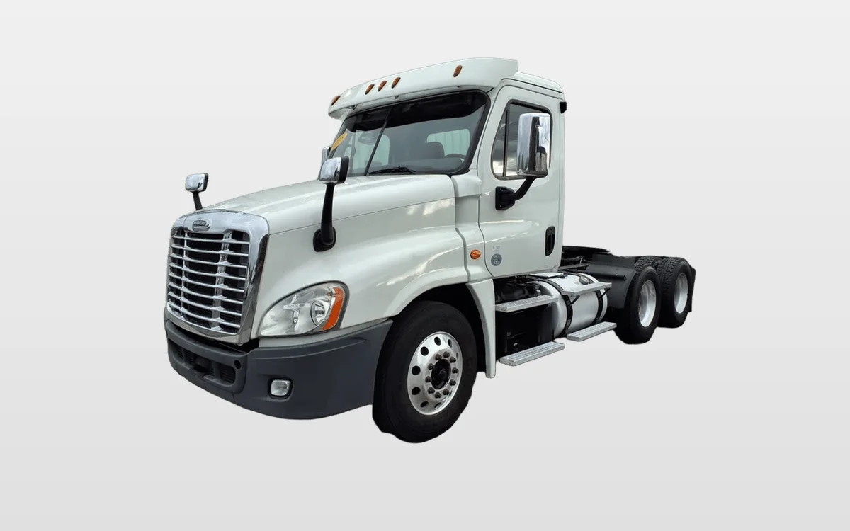 2018 Freightliner - image 1