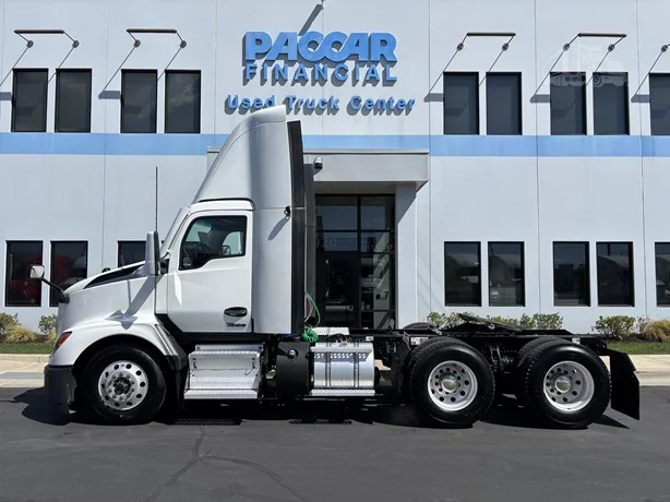 2023 Kenworth T680 in Salt Lake City, UT — photo 6