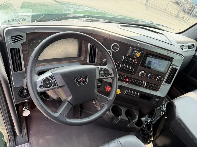 2026 Western Star 49X in Pittsburgh, PA — photo 14