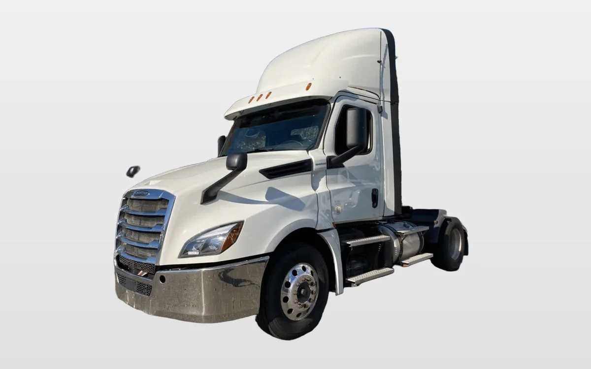 2019 Freightliner - image 1