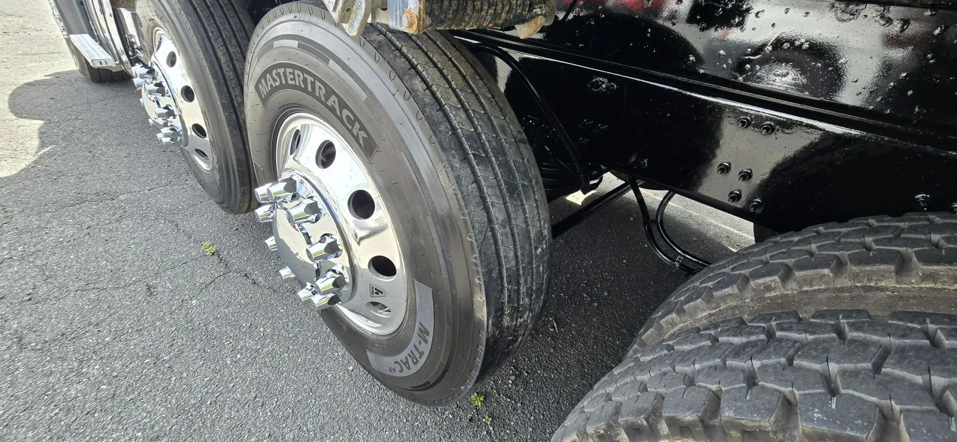 2024 Mack Granite - image 6