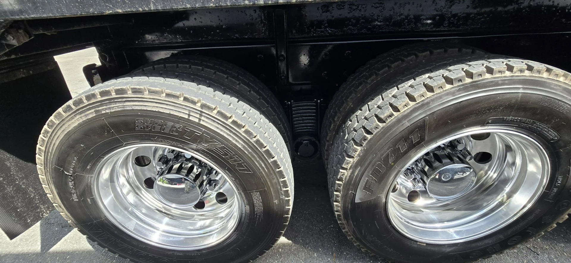 2024 Mack Granite - image 13