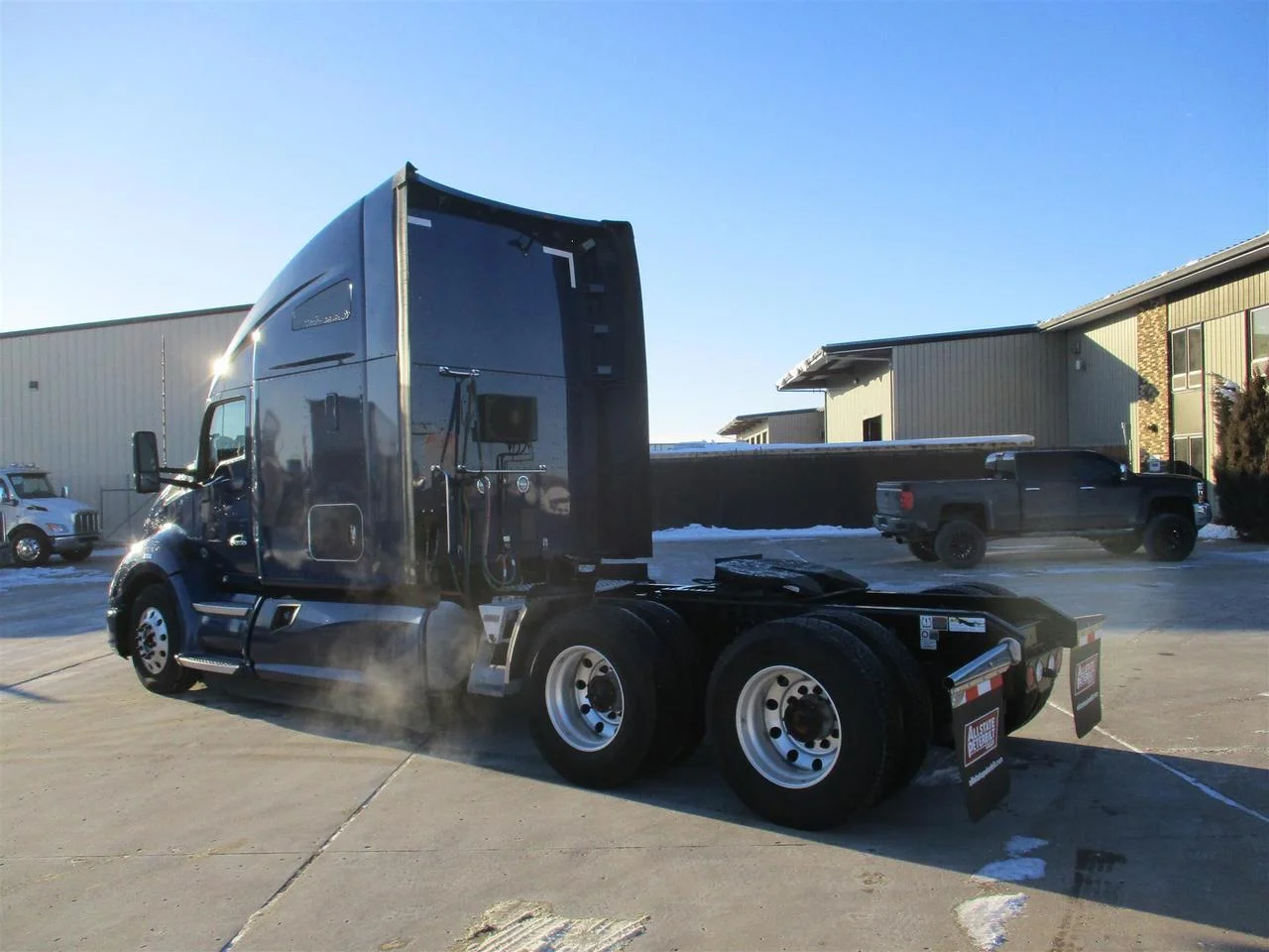 2022 Kenworth T680 - image 5