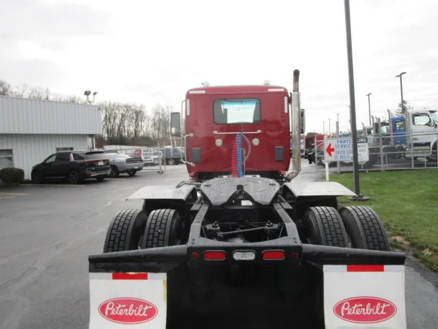 2020 Peterbilt 567 - image 4