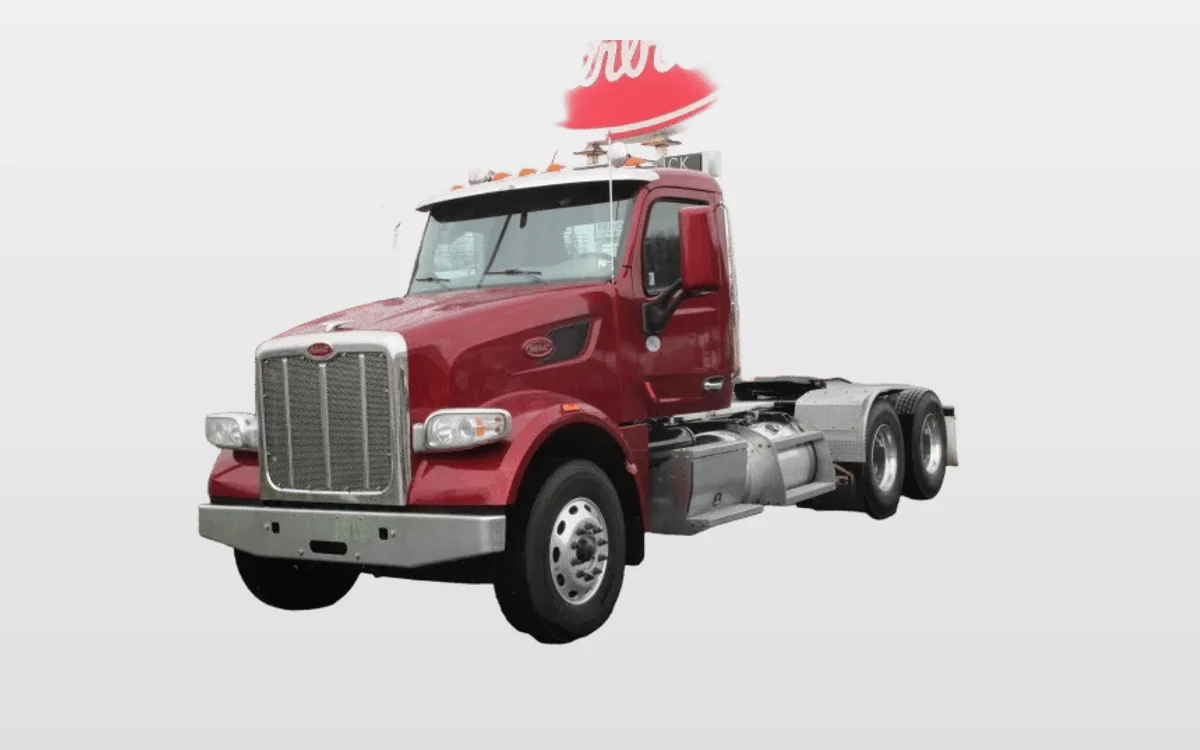 2020 Peterbilt 567 - image 1