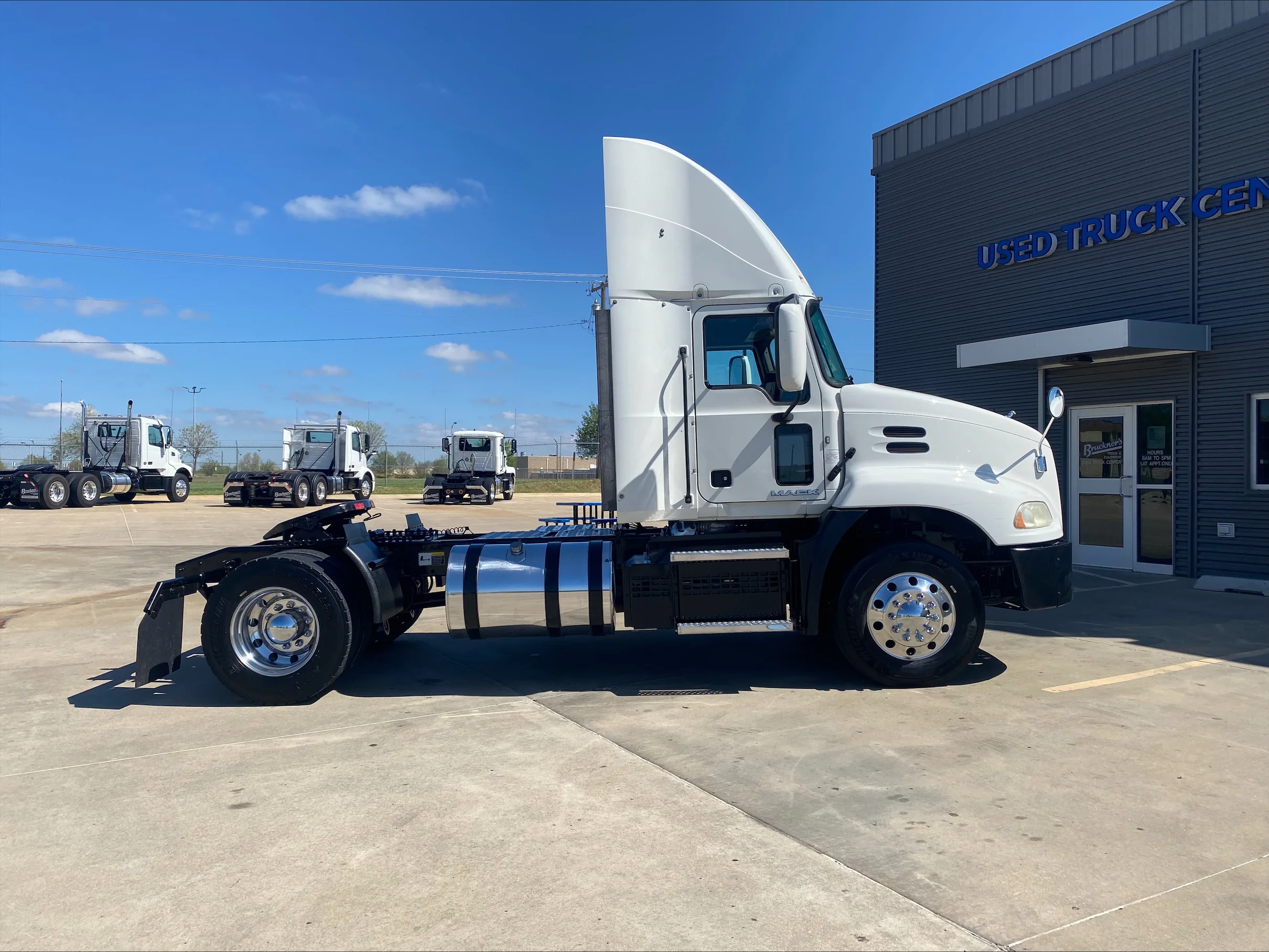 2018 Mack in Oklahoma City, OK — photo 4