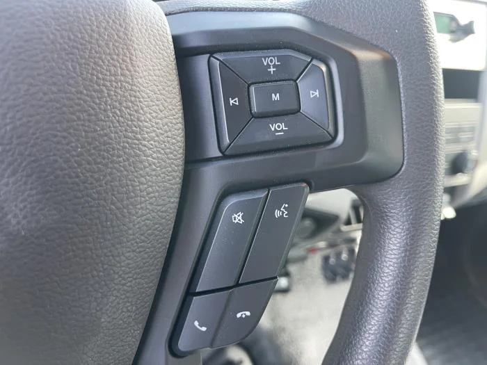 2027 Ford F-650 — photo 23