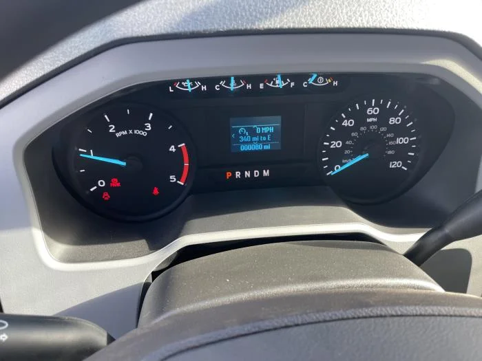 2027 Ford F-650 — photo 20