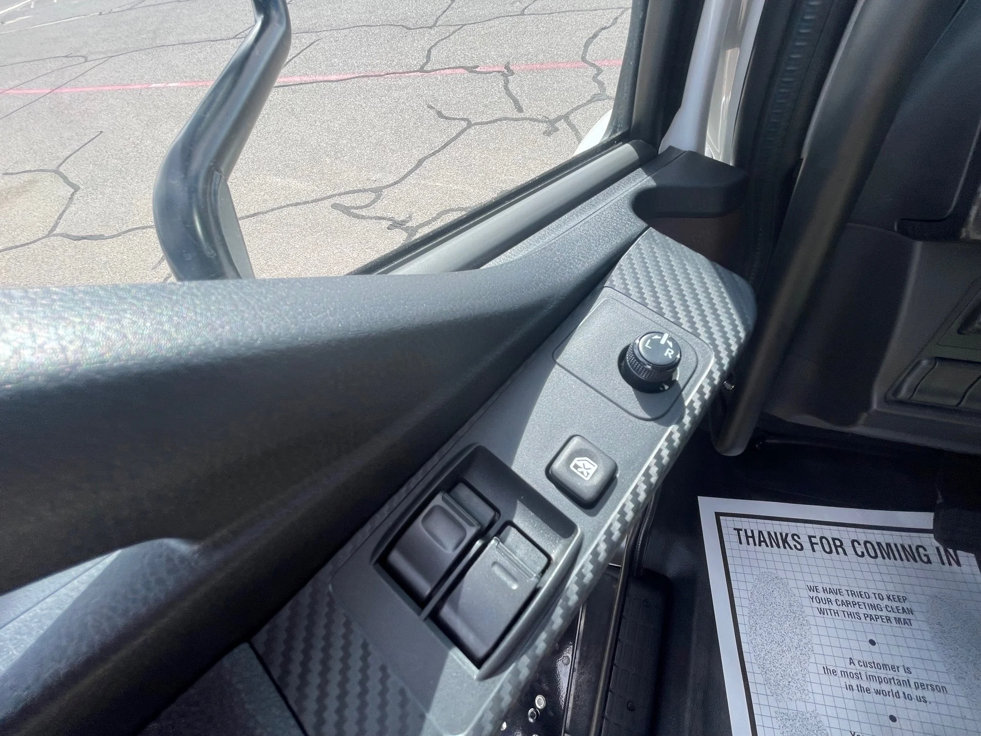 2025 Hino L6 in Albuquerque, NM — photo 11