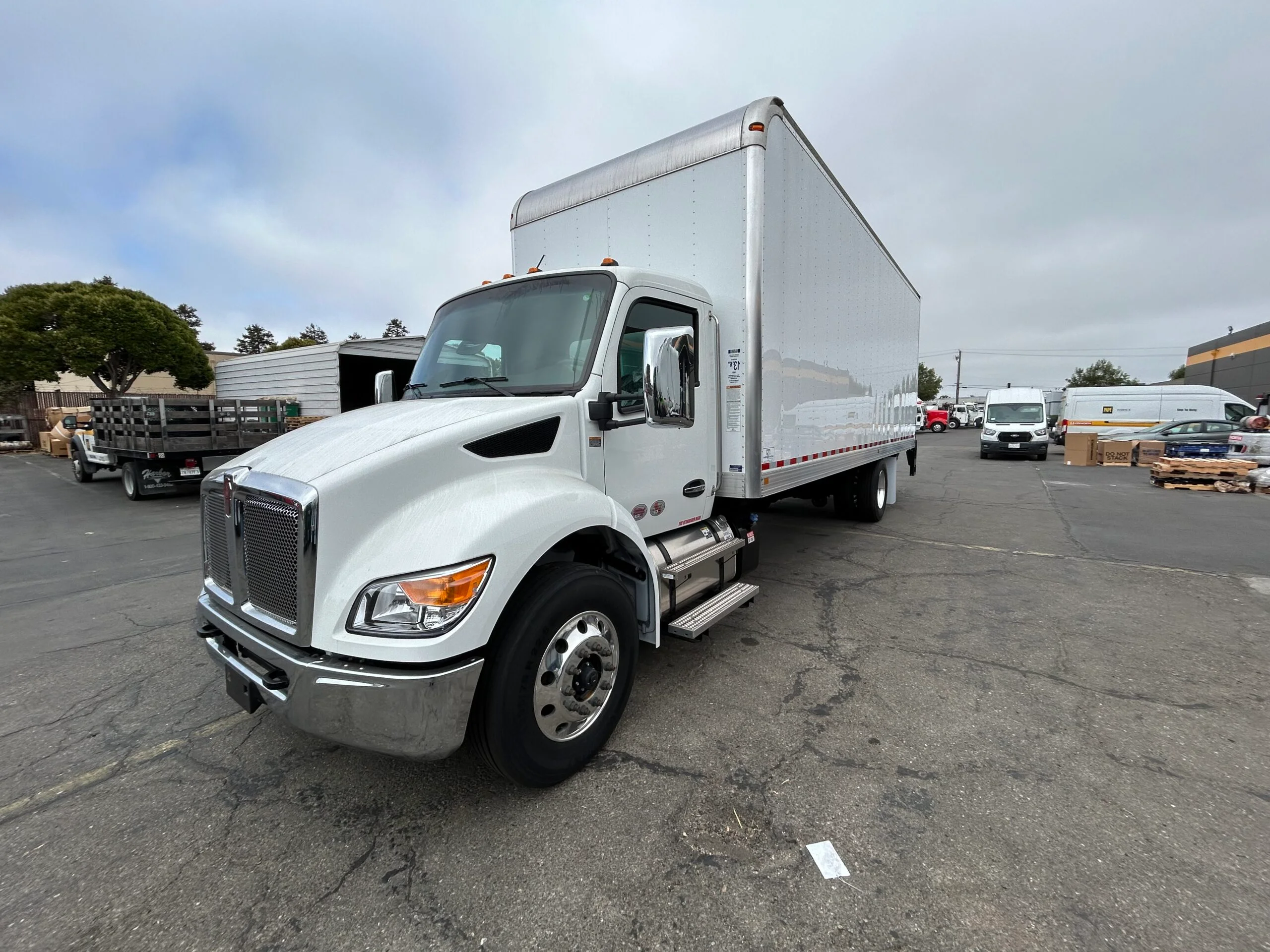2025 Kenworth T280 in San Leandro, CA