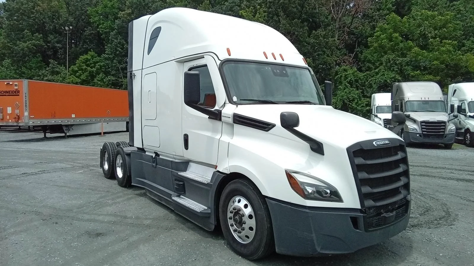 2022 Freightliner Cascadia in Charlotte, NC