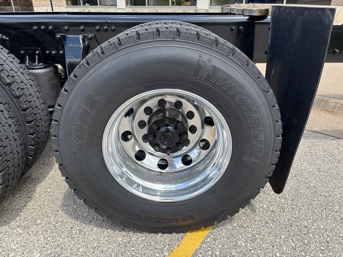 2027 Western Star 49X — photo 9