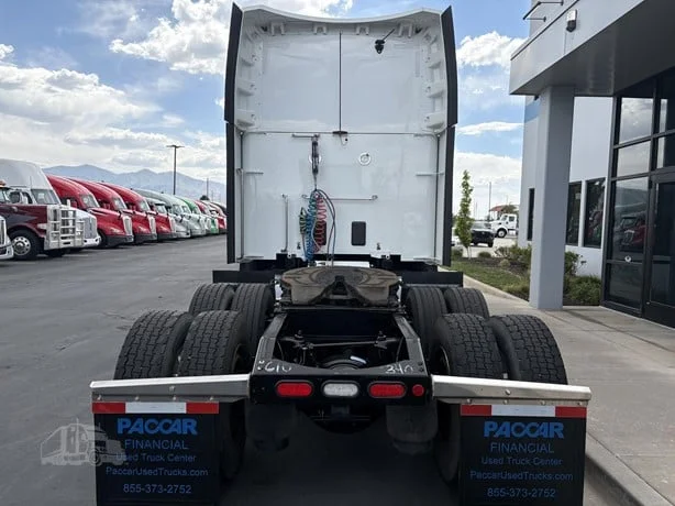 2024 Peterbilt 579 in Salt Lake City, UT — photo 8