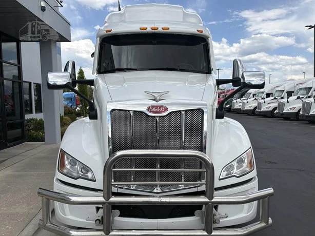 2024 Peterbilt 579 in Salt Lake City, UT — photo 5