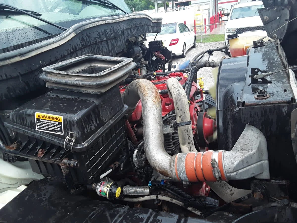 2018 International 4300 in Pittsburgh, PA — photo 13