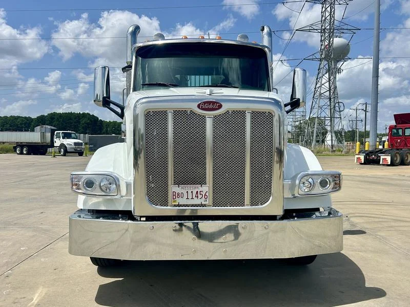 2016 Peterbilt 567 in Jackson — photo 2
