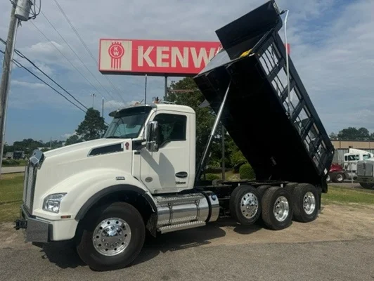 2026 Kenworth T880