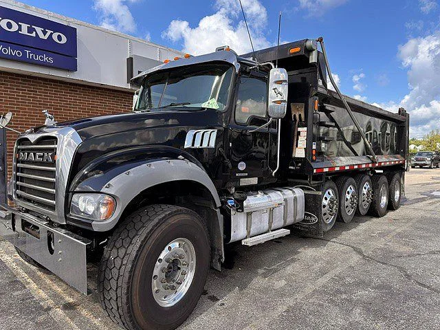 2024 Mack Granite
