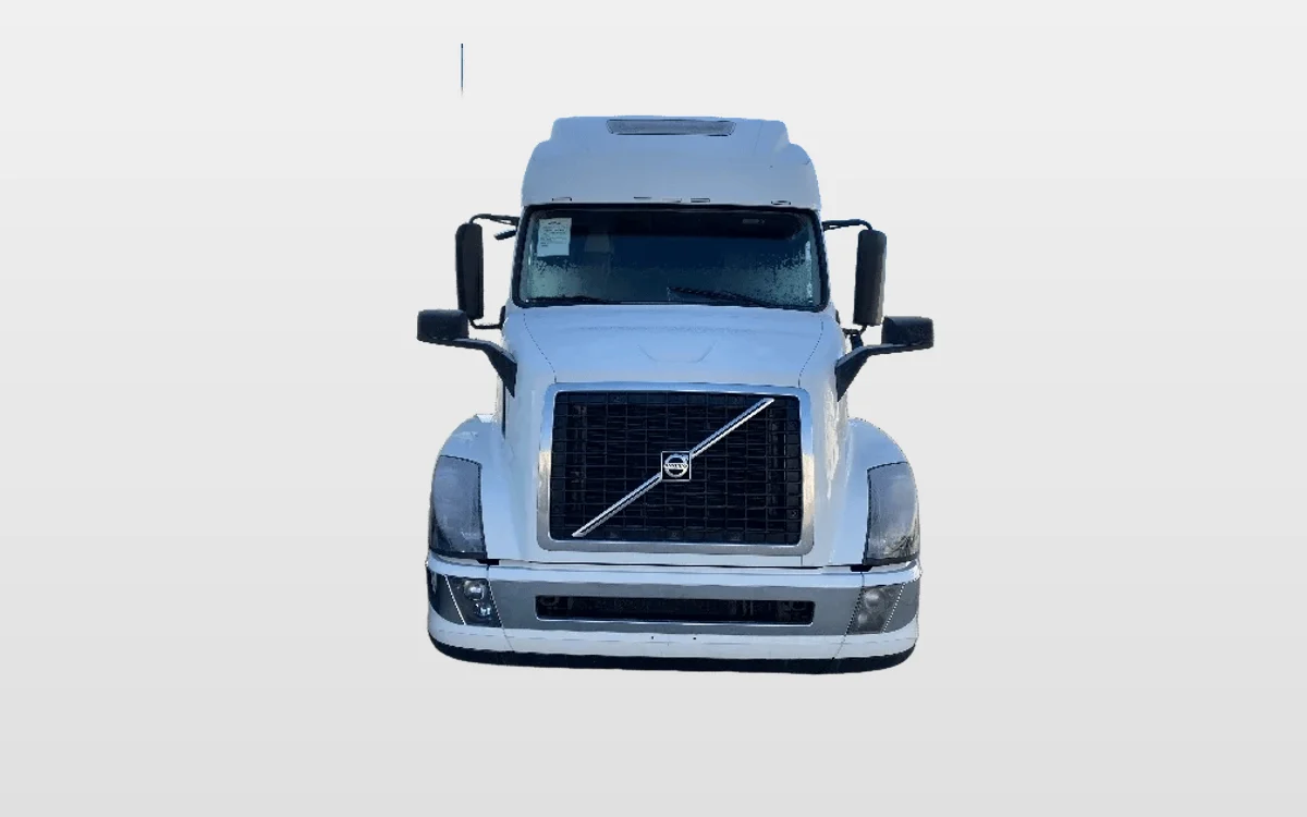 2017 Volvo - image 1