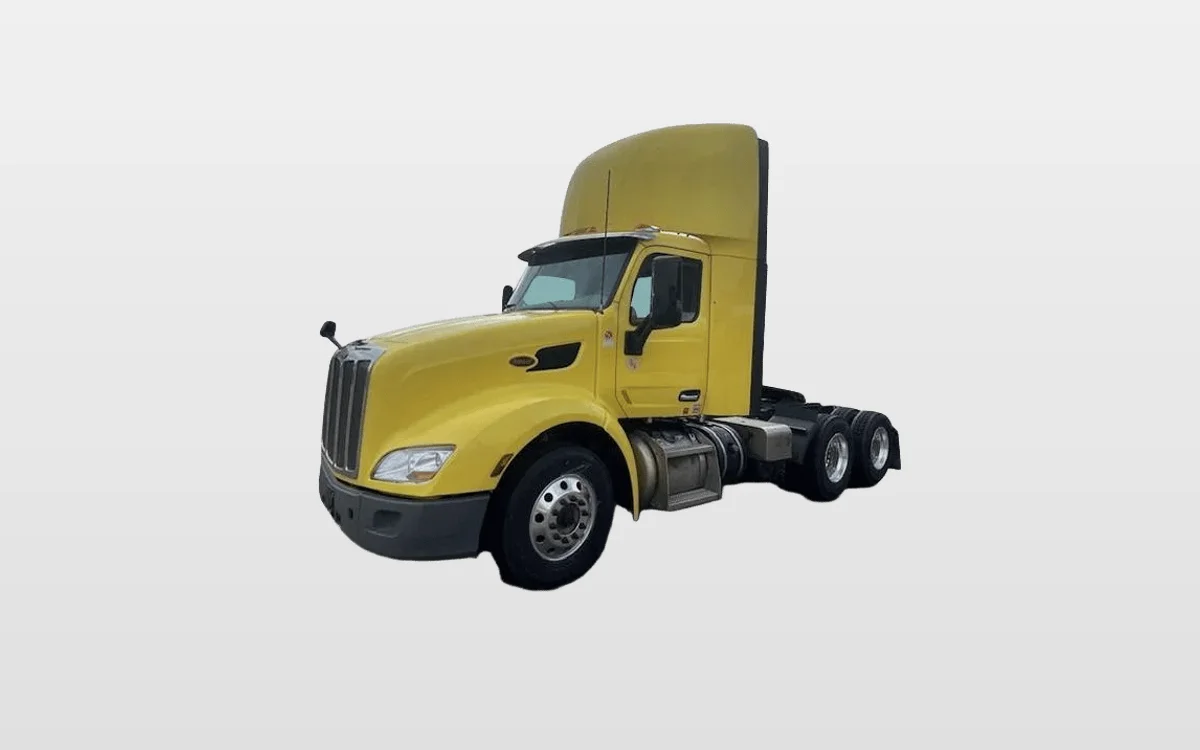 2021 Peterbilt 579 - image 1